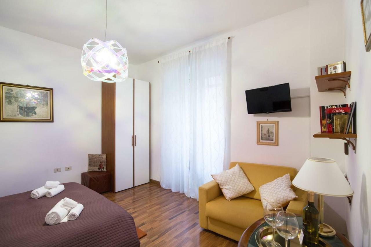 Apartamento Parvula Domus Al Colosseo
